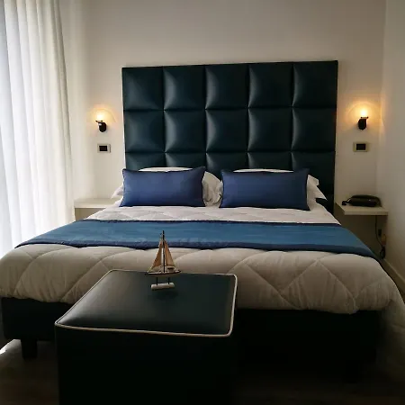 Rombino Hotel 3*