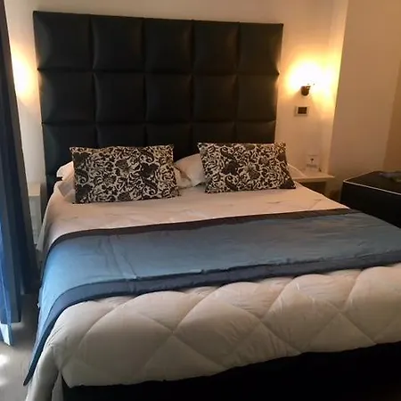 Rombino Hotel 3*