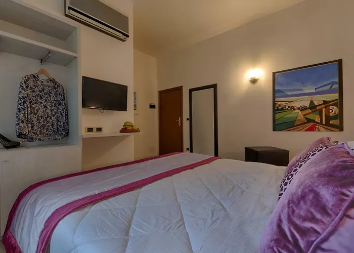 Ξενοδοχείο Rombino 3*
